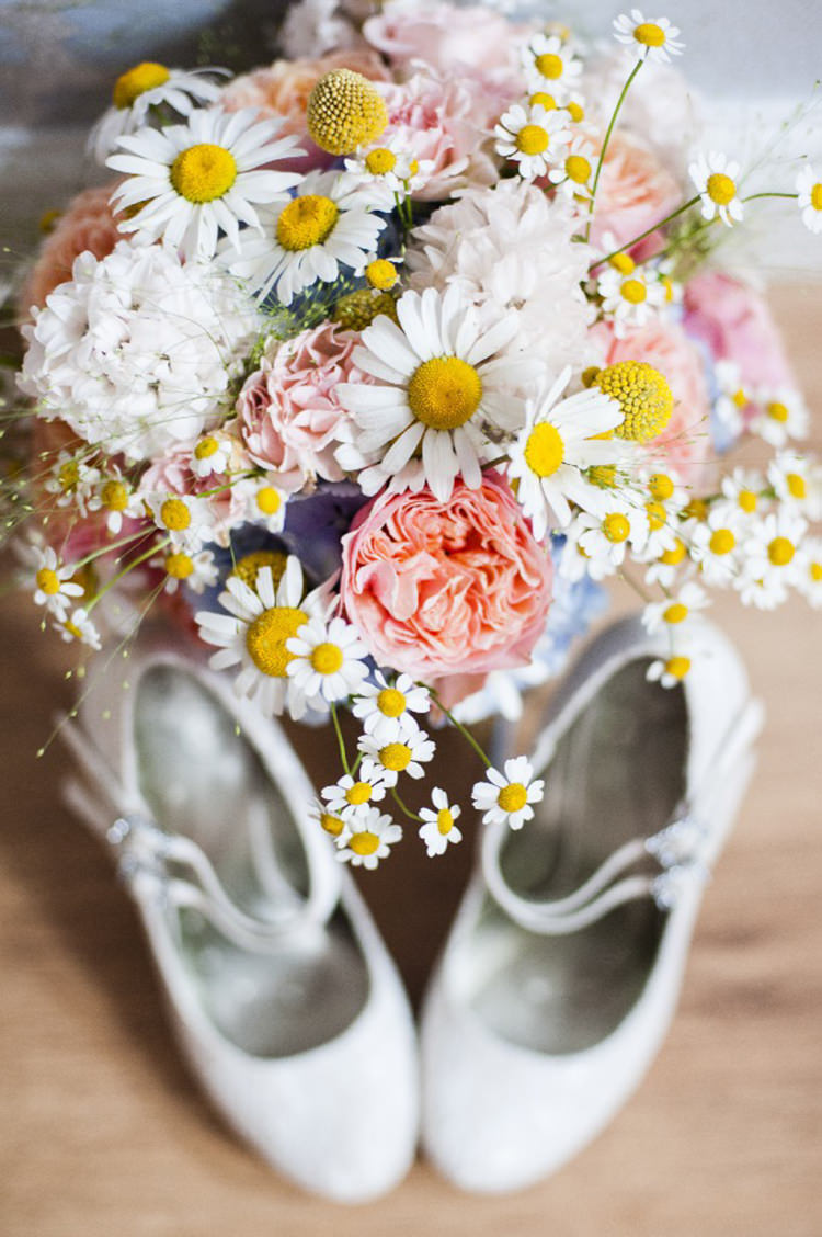 Summer Flowers Wedding Daisy Eleanor Jane Photography