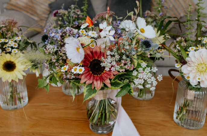 Summer Wedding Flower Ideas Cosmos PhotoBart