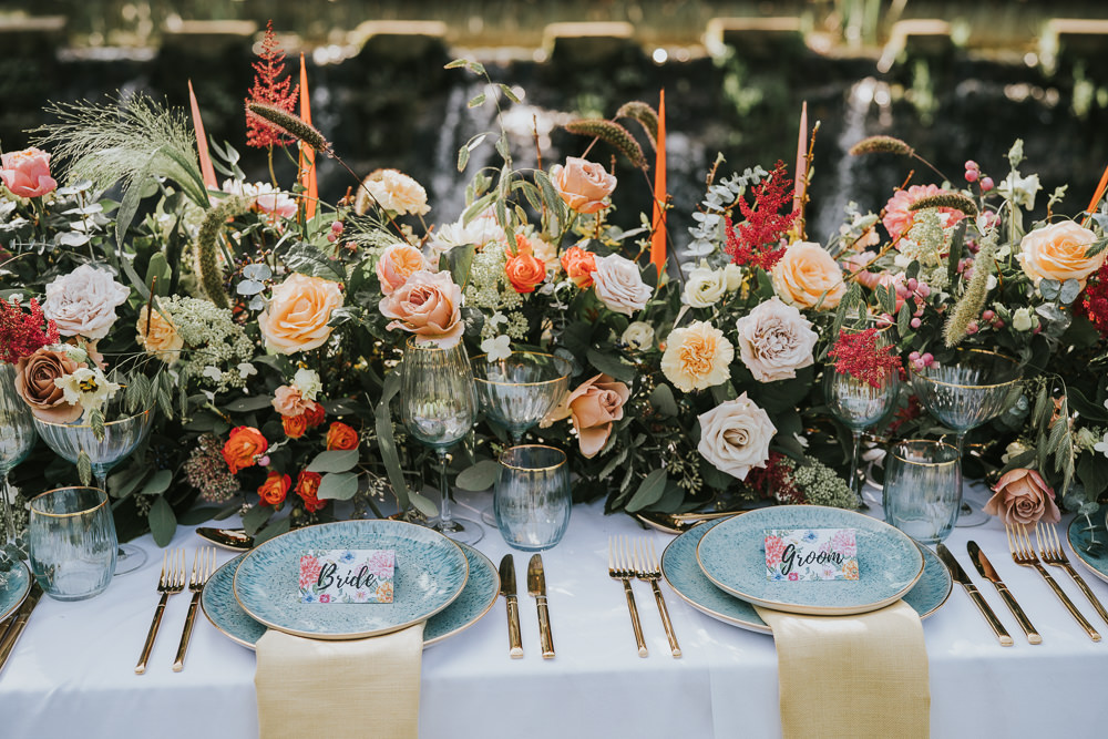 Summer Wedding Flower Inspiration Poppy Carter Portraits