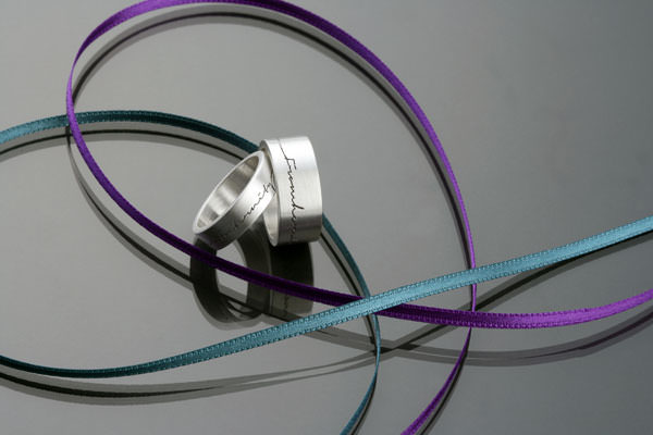 www.weddingrings-direct.com