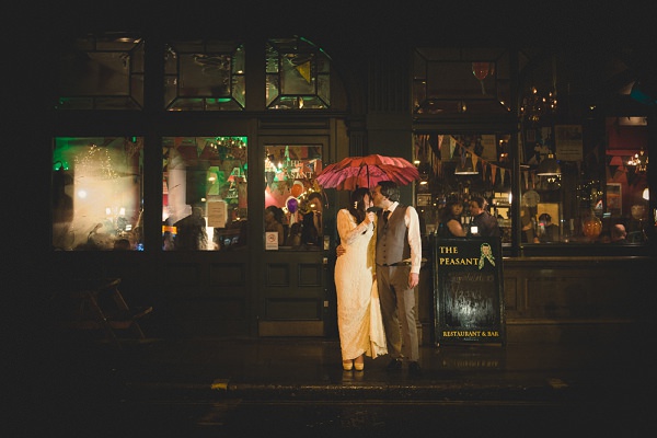 london pub wedding © babbphoto-115