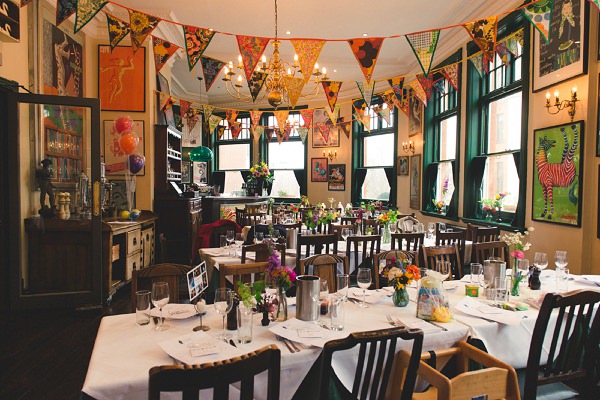 london pub wedding © babbphoto-67