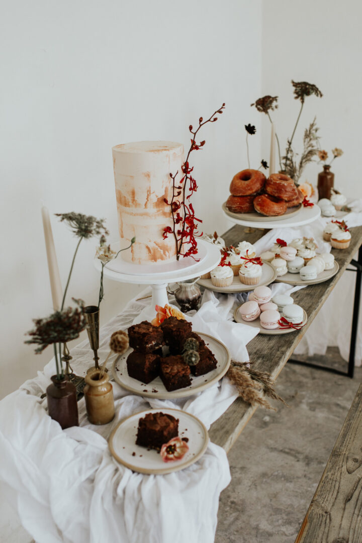 Wedding Dessert Cakes Table Minimal Oxi Photography