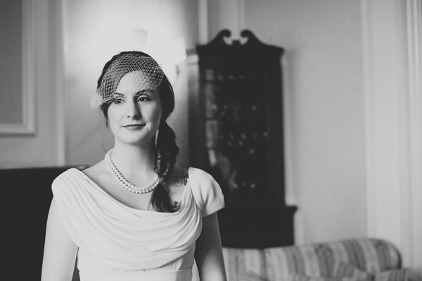 birdcage veil bride Simple Intimate Budget Wedding http://www.annaurban.com/