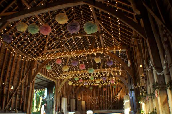 canopywithpompoms