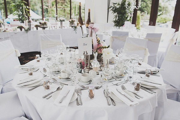 Classic Elegant Pink Wedding http://www.annahardy.co.uk/