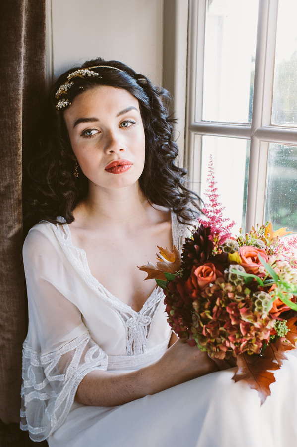 Woodland Boho Wedding Ideas http://www.karenflowerphotography.com/