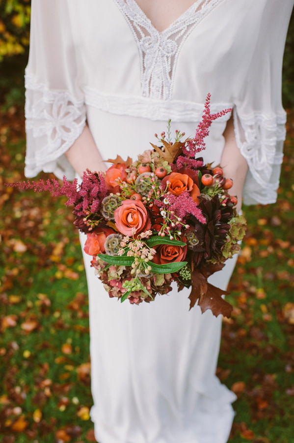 Autumn Wedding Bouquet Orange Woodland Boho Wedding Ideas http://www.karenflowerphotography.com/