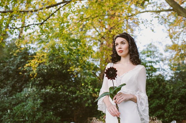 Woodland Boho Wedding Ideas http://www.karenflowerphotography.com/