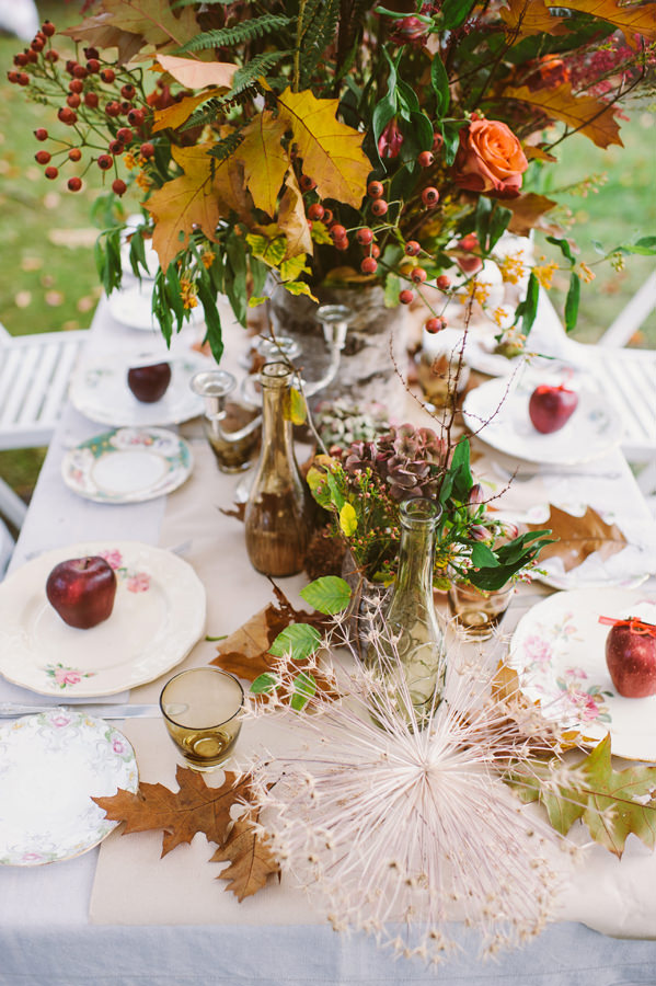 Autumn Tables Woodland Boho Wedding Ideas http://www.karenflowerphotography.com/