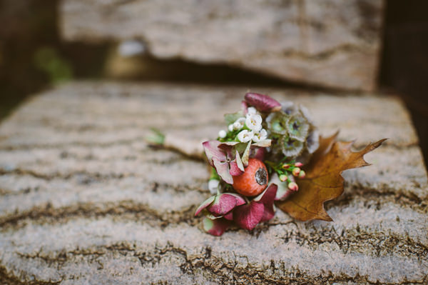 Autumn Buttohole Woodland Boho Wedding Ideas http://www.karenflowerphotography.com/