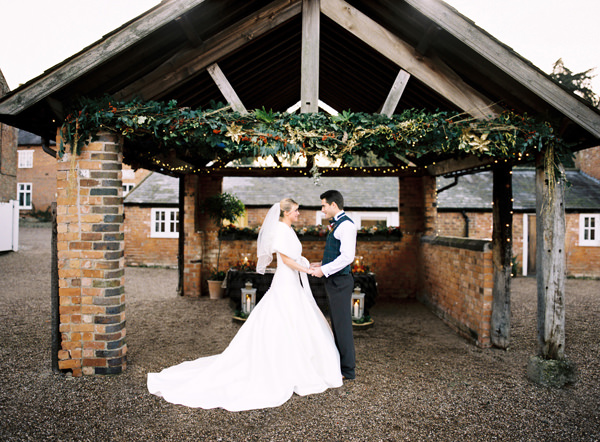 Rustic Christmas Wedding Ideas http://www.victoriaphippsphotography.co.uk/