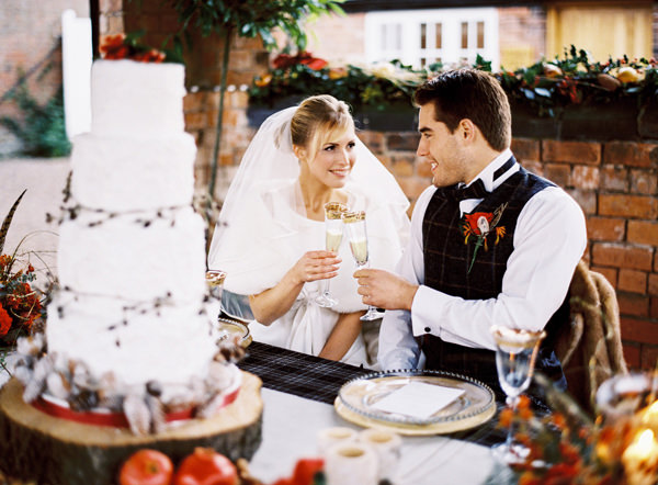 Rustic Christmas Wedding Ideas http://www.victoriaphippsphotography.co.uk/