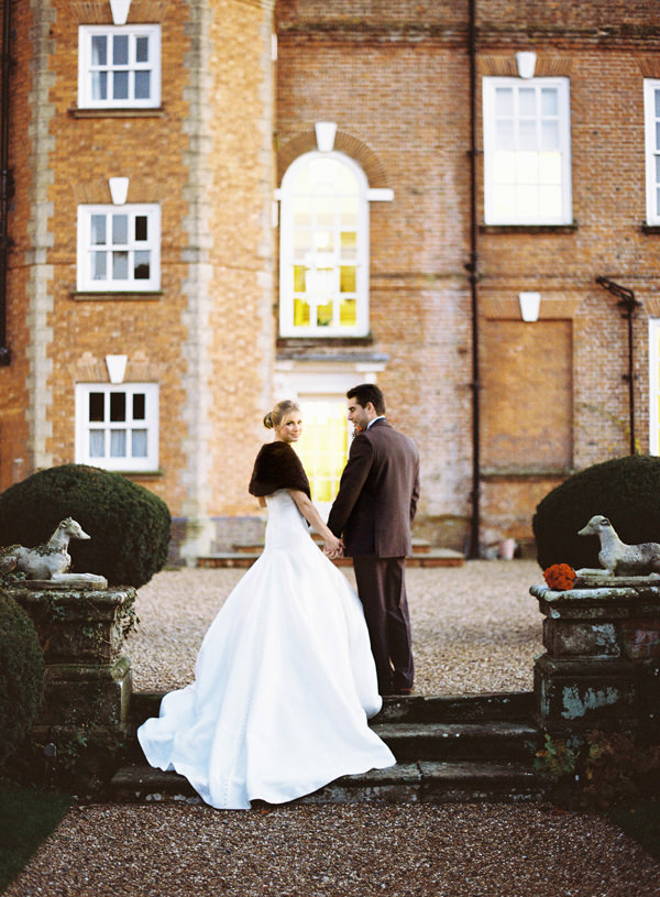 Rustic Christmas Wedding Ideas http://www.victoriaphippsphotography.co.uk/
