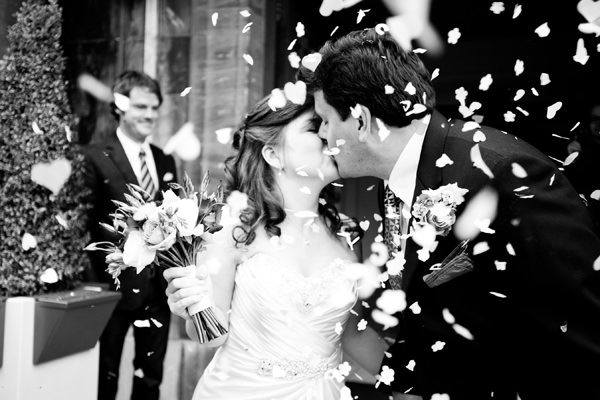 http://www.ohlalaweddings.com/