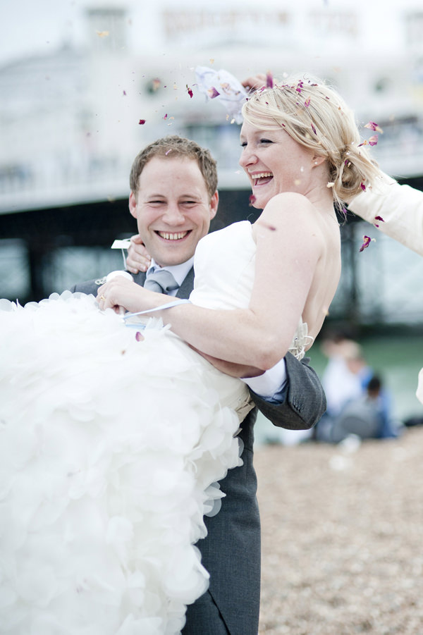 http://www.ohlalaweddings.com/