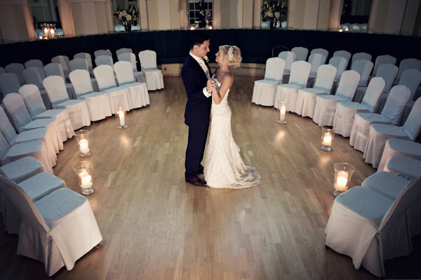 White Classic Hollywood Glamour Wedding http://www.kerryannduffy.com/