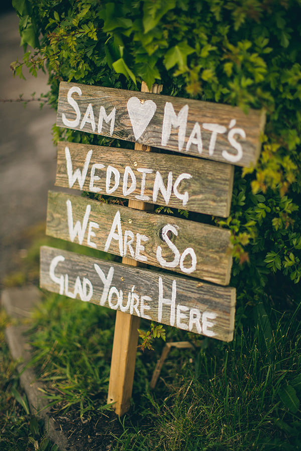 1950s Spring Village Fete Wedding Rustic Wood Sign http://www.lifelinephotography.co.uk/