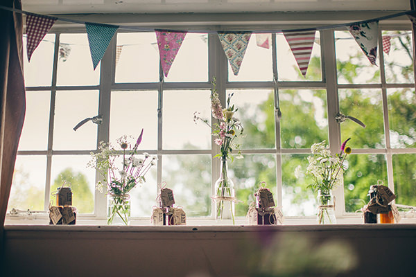 1950s Spring Village Fete Wedding http://www.lifelinephotography.co.uk/