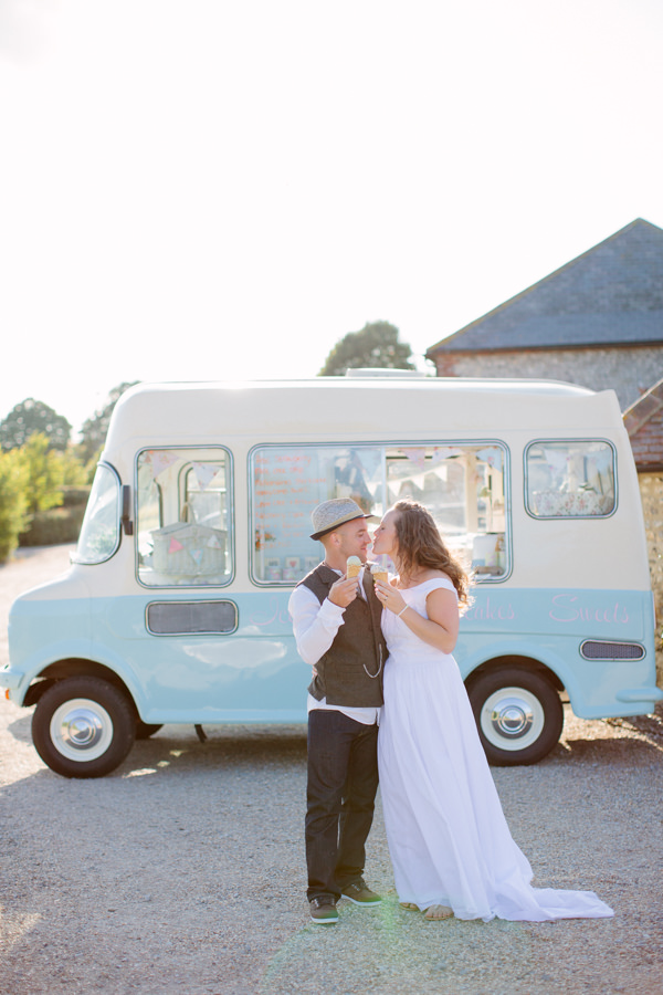 Natural Rustic Daisy Wedding Ice Cream Bride Groom http://www.camillaarnholdphotography.com/