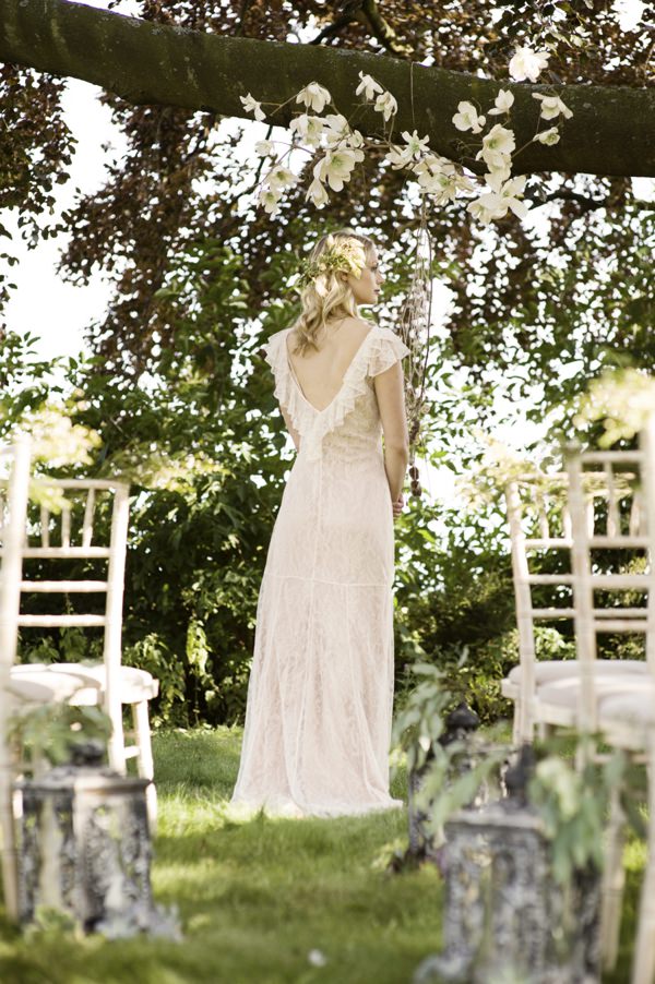 Beautiful Rustic Woodland Bridal Bride http://www.careysheffield.com/