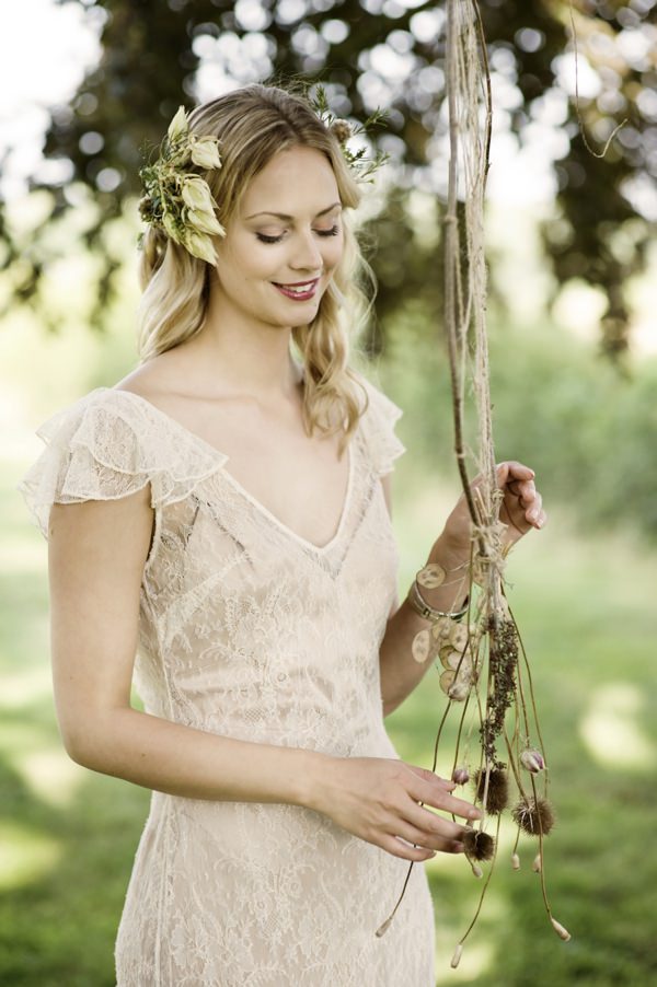 Beautiful Rustic Woodland Bridal Bride http://www.careysheffield.com/