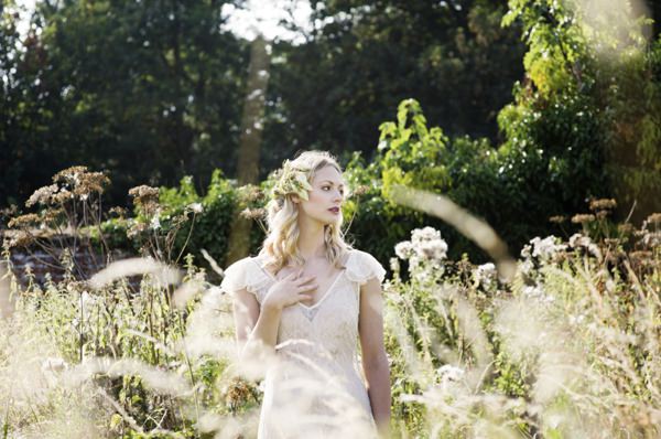 Beautiful Rustic Woodland Bridal Bride http://www.careysheffield.com/