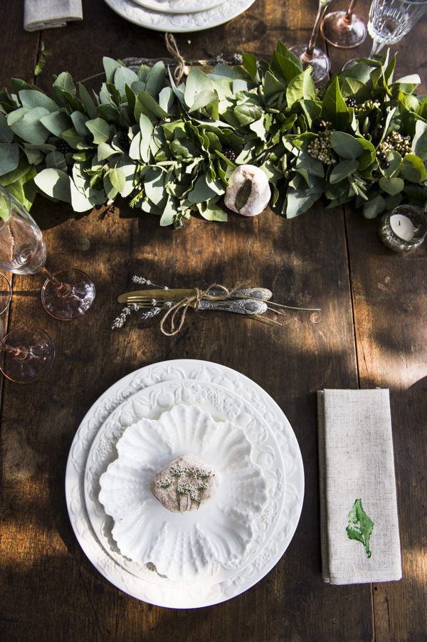 DIY Stamped Napkins Wedding Linen Tutorial