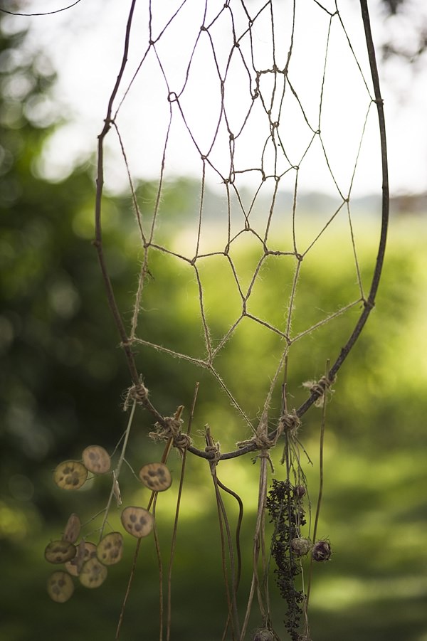 DIY Dream Catcher Wedding Guest Book Tutorial