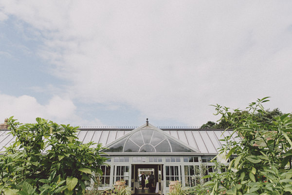 Beautiful English Indian Wedding http://www.scuffinsphotography.com/