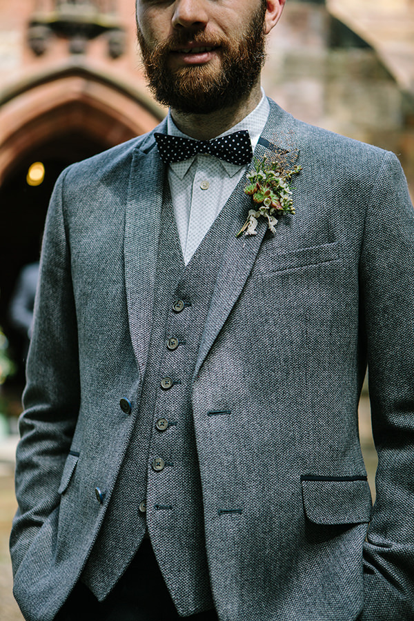 Bohemian Outdoor Tipi Wedding Tweed Bow Tie Groom Beard http://www.sarahjanesphotography.co.uk/ 