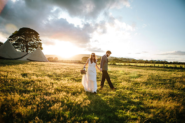 Bohemian Outdoor Tipi Wedding http://www.sarahjanesphotography.co.uk/ 
