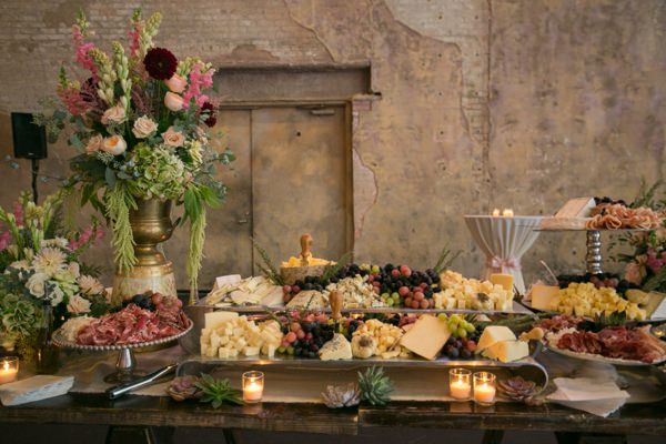 Simple Elegant Black Tie Minnesota Wedding http://www.erinjohnsonphotoblog.com/