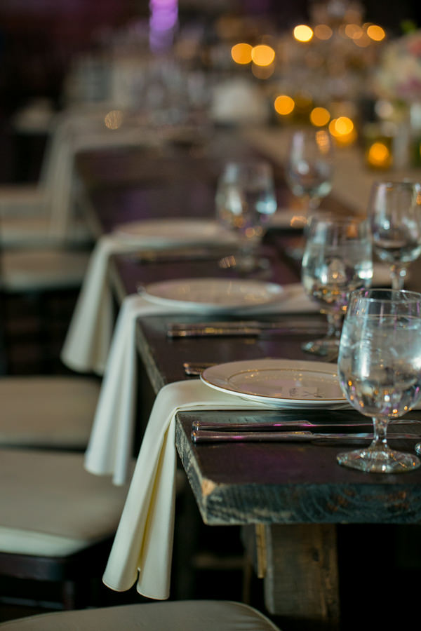 Simple Elegant Black Tie Minnesota Wedding Napkins http://www.erinjohnsonphotoblog.com/