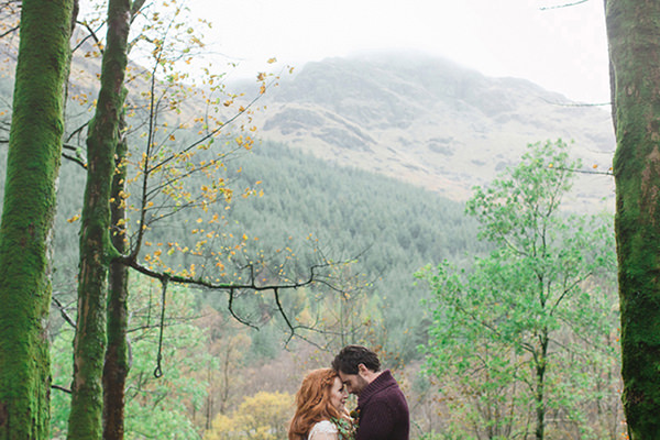 Handfasting Elopement Inspiration in the Scottish Wilderness http://www.photographychantal.co.uk/