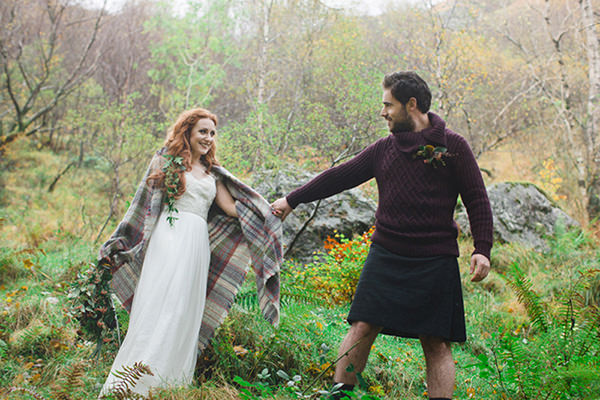 Handfasting Elopement Inspiration in the Scottish Wilderness http://www.photographychantal.co.uk/