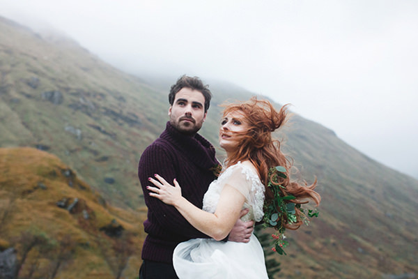 Handfasting Elopement Inspiration in the Scottish Wilderness http://www.photographychantal.co.uk/