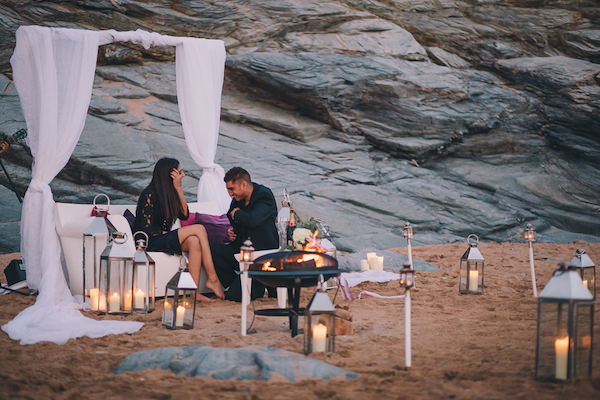 Romantic Sunset Cornwall Beach Proposal http://www.traversandbrown.co.uk/
