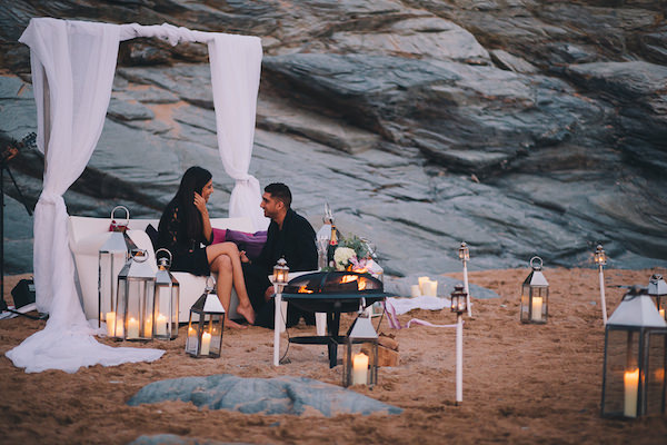 Romantic Sunset Cornwall Beach Proposal http://www.traversandbrown.co.uk/