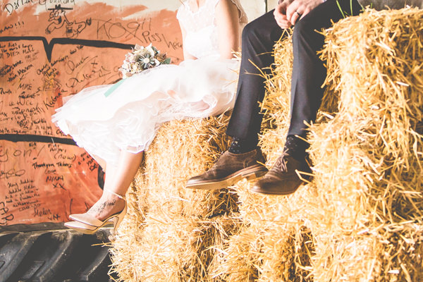 Vintage Tea Party Tipi Wedding http://lovethatsmilephotography.com/
