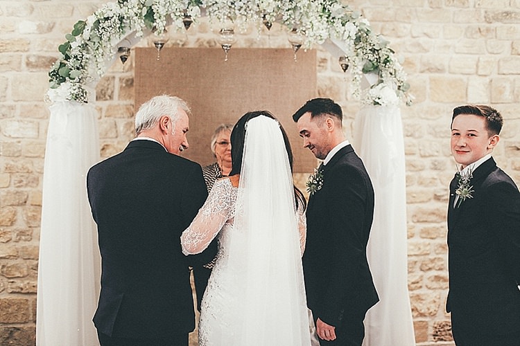 Whimsical Green White Fairy Lights Winter Wedding http://jesspetrie.com/