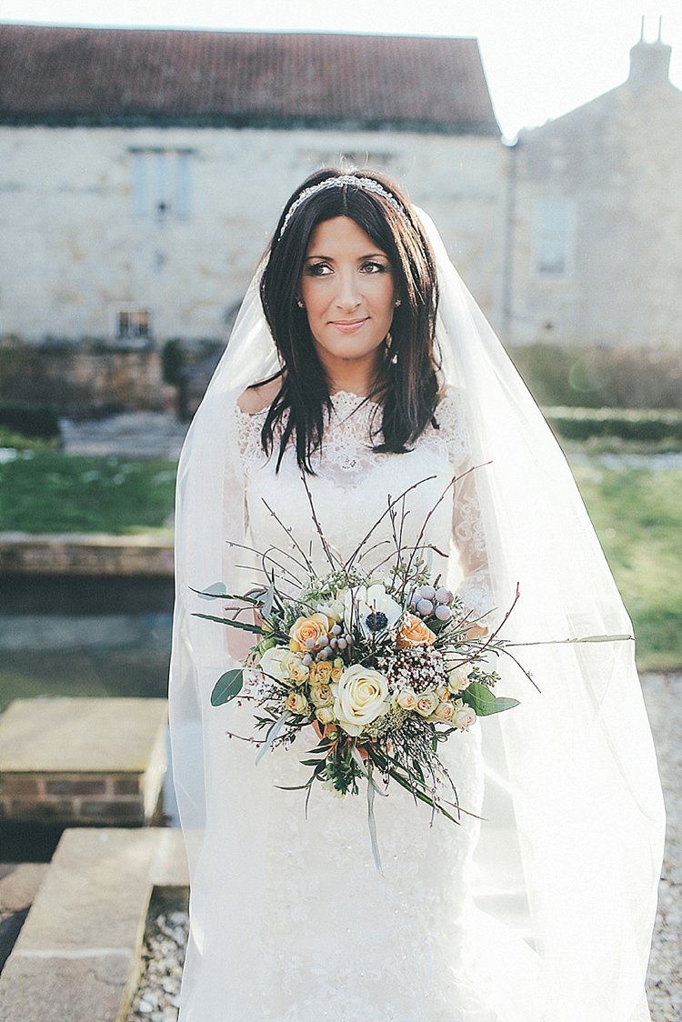 Whimsical Green White Fairy Lights Winter Wedding http://jesspetrie.com/