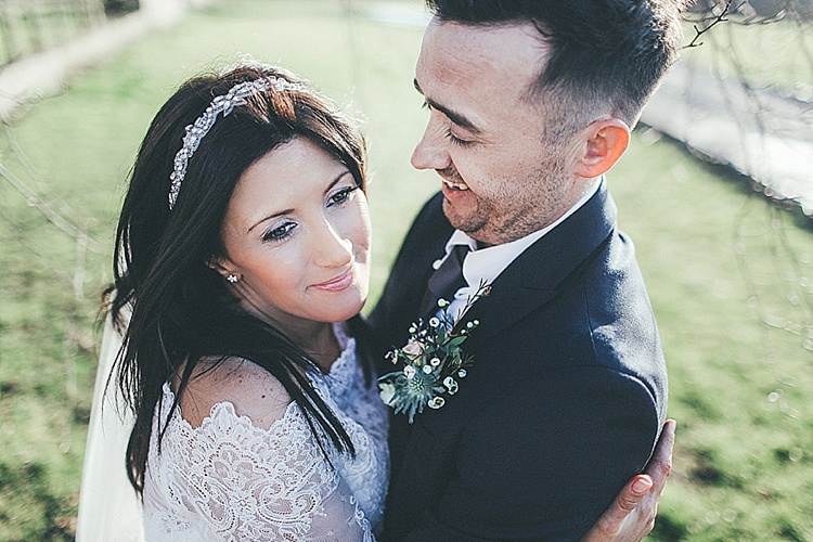 Whimsical Green White Fairy Lights Winter Wedding http://jesspetrie.com/