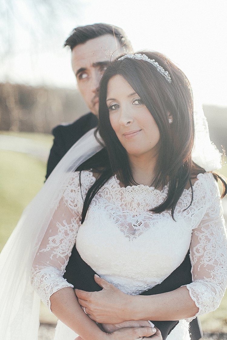 Whimsical Green White Fairy Lights Winter Wedding http://jesspetrie.com/