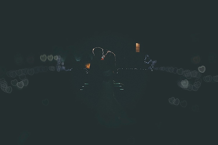 Whimsical Green White Fairy Lights Winter Wedding http://jesspetrie.com/