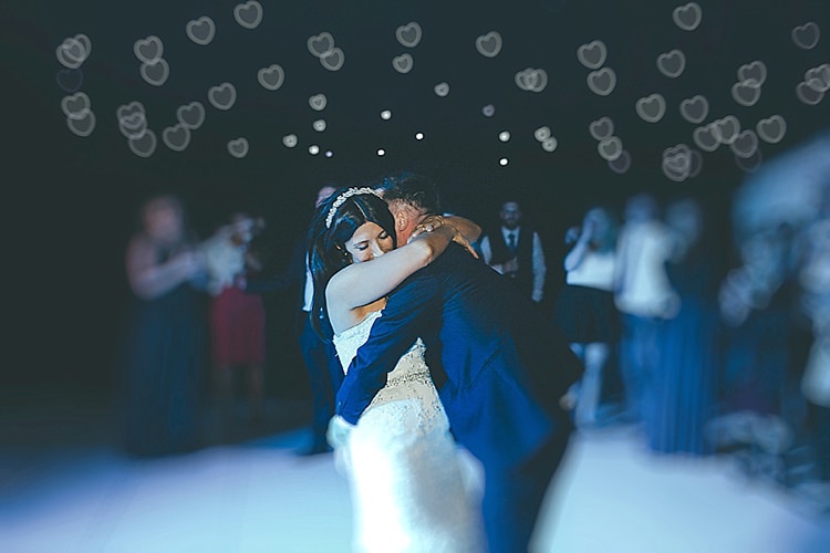 Whimsical Green White Fairy Lights Winter Wedding http://jesspetrie.com/