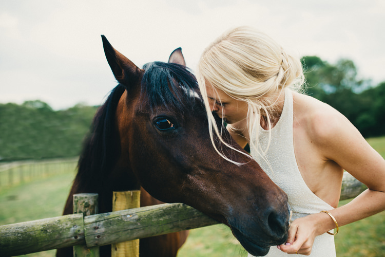 Bride Horse Pets Wedding Advice Help Planning http://peppermintlovephotography.com/