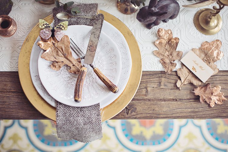 Leaves Linen Place Setting Autumn Eccentric Flower Fairy Rustic Woodland Glitter Pink Dip Die Fairy Lights Wedding Ideas Editorial Bridal http://www.tireedawson.co.uk/