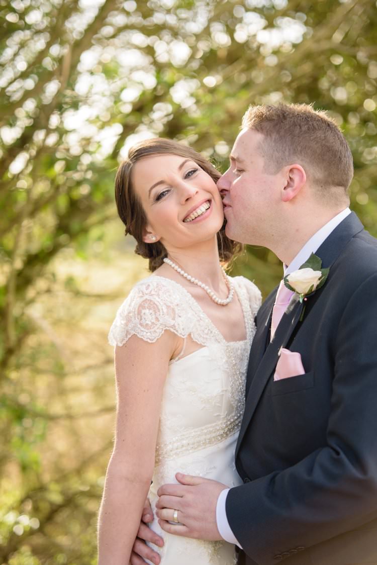 Classic 1920s Gatsby Wedding Newland Hall http://www.fayecornhillphotography.co.uk/
