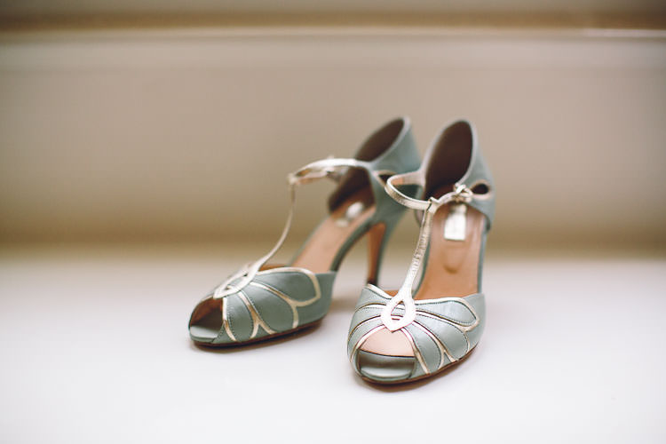 Green T Bar Vintage Rachel Simpson Shoes Cotswolds Barn Laid Back Stylish Wedding http://albertpalmerphotography.com/
